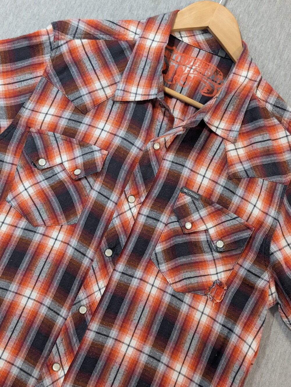 Southern Thread Western Flannel Shirt Men's Medium Orange Red Pearl Snap